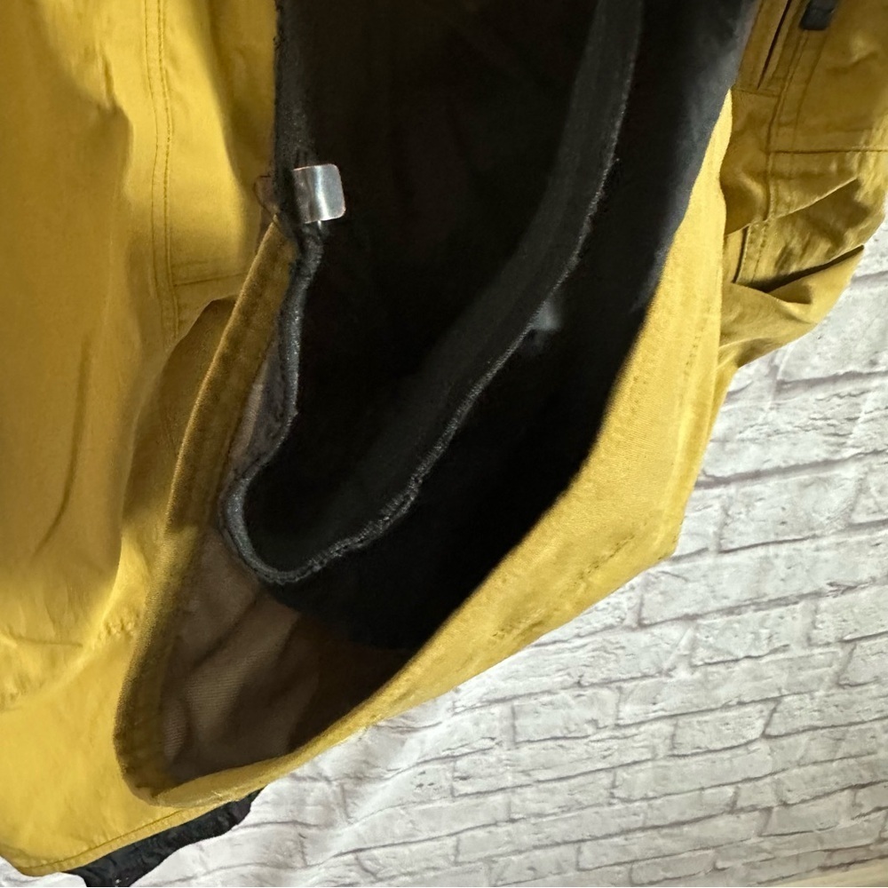 Burton snowboard men’s pants - Picture 6 of 9